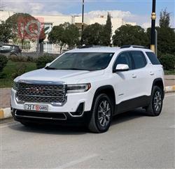 جي ام سي اكاديا